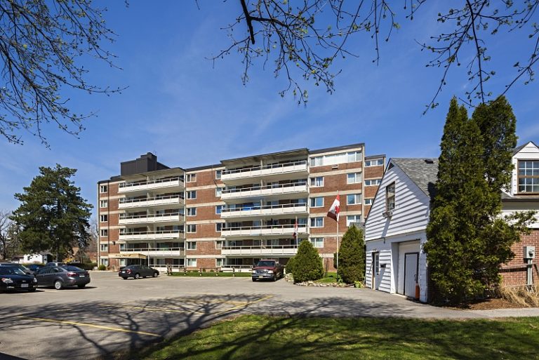 Apartment In Kitchener